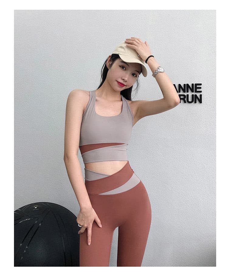 Women's workout Yoga Set | Have The Latest Wow Look | Perfect for Any Yoga Session Running or Gym.